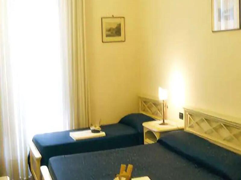 ナポリ B＆B ラ ディモーラ ディ ネットゥーノ Bed & Breakfast エクステリア 写真
